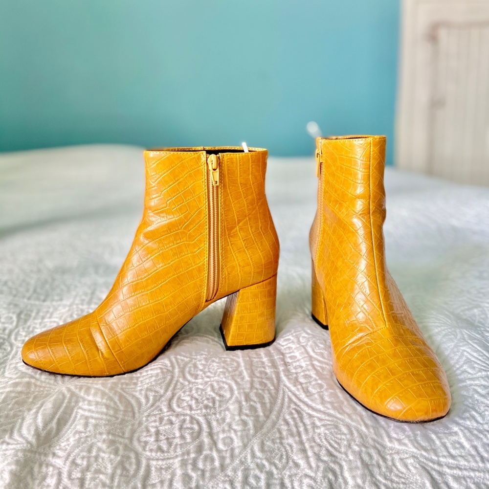 ASOS - mustard croc print heeled booties
